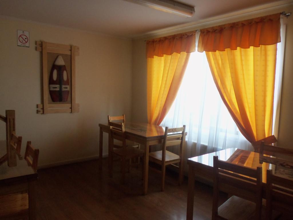 Hostal Joshiken Punta Arenas Exterior foto